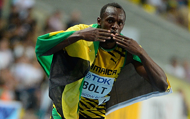 Usain Bolt powers to 200m victory while Britain’s Adam Gemili just misses out