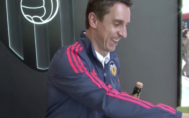 (Video) Gary Neville Champagne fail! Valencia boss loses his cool